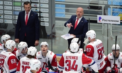 Экс-наставник «Барыса» Скабелка проиграл в третьем матче серии плей-офф КХЛ с ЦСКА. Видео