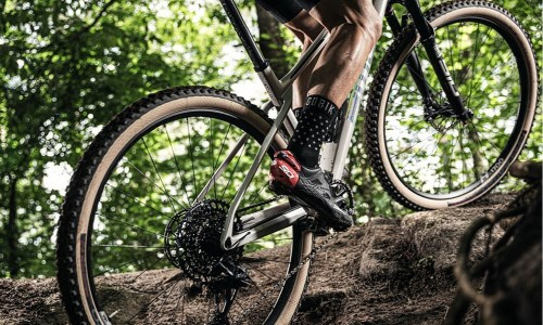 Казахстан завоевал две медали на международном турнире по маунтинбайку в Турции