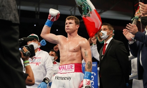 «Канело» побил рекорд по продажам билетов перед объединительным боем с Сондерсом