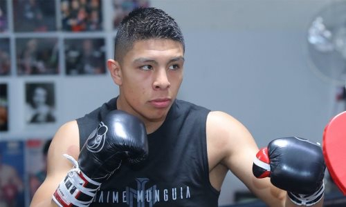 «Был освистан своими же болельщиками». Эксперт оценил шансы Мунгии нокаутировать Головкина