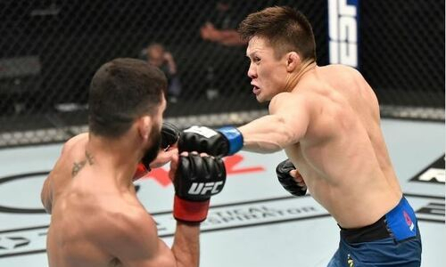 «Проигравший вылетит». Казахстанский боец узнал цену следующего боя в UFC