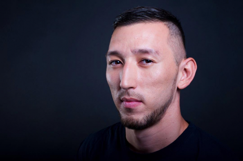 «Я провел 60 дней один». Менеджер казахстанских бойцов в UFC рассказал о своем заточении