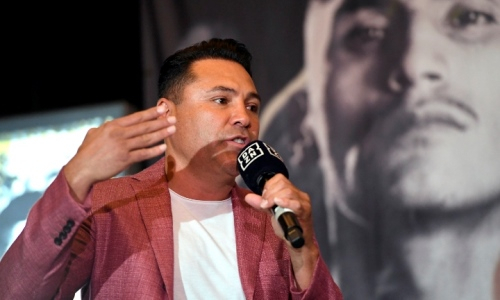 Де ла Хойя анонсировал возвращение на ринг и назвал дату. Видео