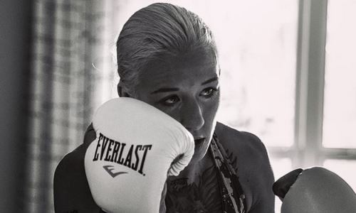 «Собираюсь поменять все в своей жизни». Первая казахстанка в UFC назвала сроки полного восстановления после операции