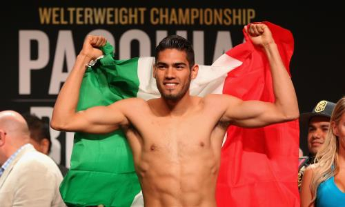 «Его возвращение на ринг было невзрачным». Бывший чемпион мира бросил вызов Артуру Бетербиеву