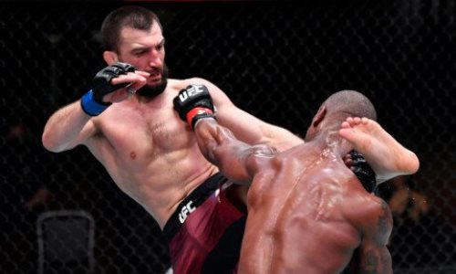 «Нам повезло». Хабиб Нурмагомедов высказался о первой победе брата в UFC