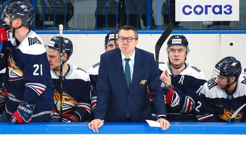 «Такого позволить себе не могли». Наставник «Металлурга» назвал отличие серий с «Барысом» и «Авангардом»