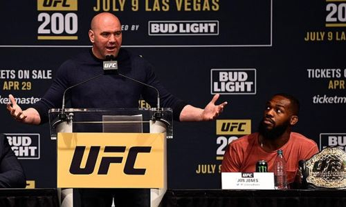 «Словно пощечина». UFC оскорбил своего лучшего бойца