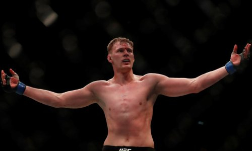 «Отрабатываю колхозные удары». Российский файтер ММА рассказал о новой тенденции в UFC