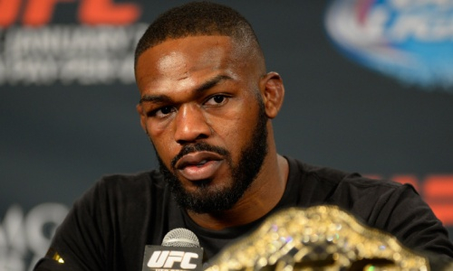 «Относитесь ко мне как к дерьму». Джон Джонс попросил уволить его из UFC