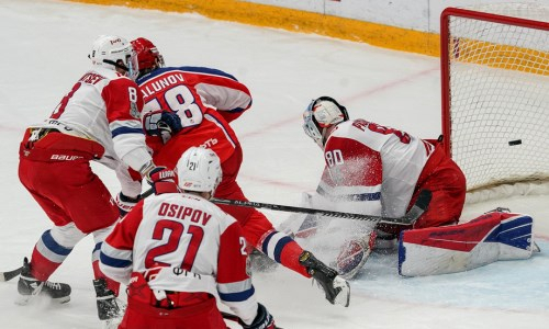 «Очень обидно». Экс-лидер «Барыса» высказался о вылете из плей-офф КХЛ и дал оценку сезону