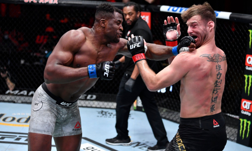 «Он — великий чемпион». Нганну обратился к побежденному Миочичу после завоевания пояса UFC