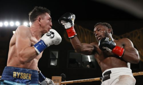 У обидчика казахстанского боксера сорвался бой с нокаутером из Украины