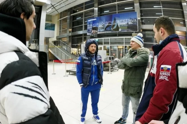 Петр Ян вернулся в Россию после поражения от Стерлинга и отдыха с Головкиным. Фото