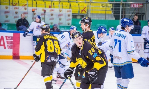Фоторепортаж с матча плей-офф чемпионата РК «Сарыарка» — «Номад» 3:1