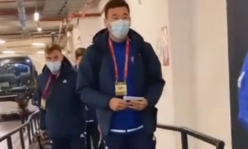 Сборная Казахстана уже прибыла на стадион «Олимпийский» в Киеве. Видео