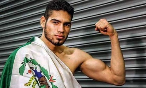 «Выглядел плоскостопым и унылым». Экс-чемпион мира пригрозил Артуру Бетербиеву