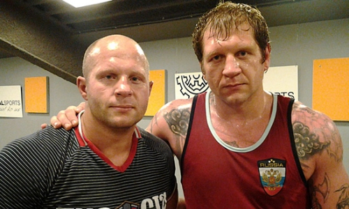 Александр Емельяненко ответил на вопрос о конфликте с братом Фёдором