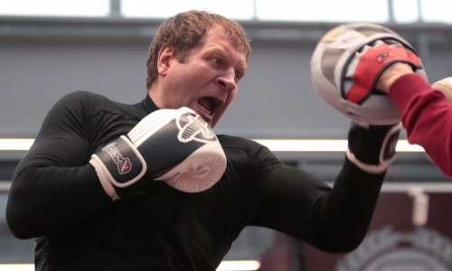 «Ко всем соперникам отношусь с уважением. Кроме одного». Емельяненко выбрал «непорядочного бойца»