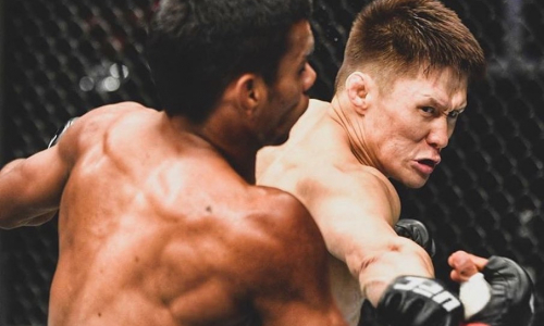 «Он говорит, что любит казахских фанатов». Жумагулов провел тренировку с легендой UFC по прозвищу «Кошмар». Фото