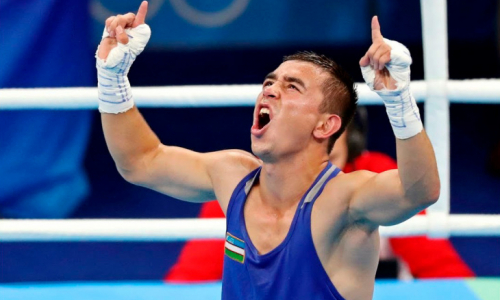 Олимпийский чемпион из Узбекистана деклассировал соперника и завоевал титул WBA. Видео