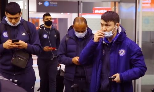 Сборная Казахстана прибыла в Будапешт на матч квалификации к чемпионату Европы — 2022. Видео