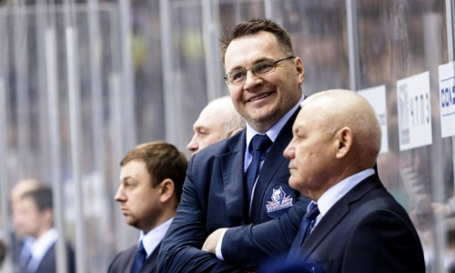 «Будете смотреть». Экс-наставник «Барыса» и сборной Казахстана решил возобновить хоккейую карьеру