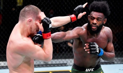 Экс-чемпион UFC в двух весах подколол Стерлинга из-за победы в бою с Яном