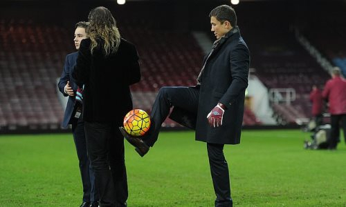 В Великобритании составили футбольную «команду мечты» из боксеров и назвали позицию Головкина