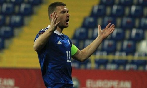 Эдин Джеко отреагировал на неожиданную ничью сборных Украины и Казахстана в Киеве