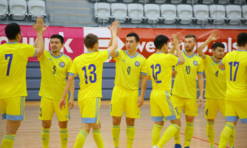 Фоторепортаж с матча отбора ЕВРО-2022 Венгрия - Казахстан 1:6