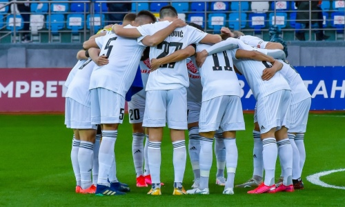 Начальник и тренер клуба КПЛ изолированы от команды из-за заболевания коронавирусом