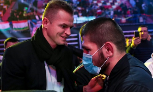 «Уровень чемпионата довольно низкий». Хабибу Нурмагомедову предсказали успешную карьеру футболиста в РПЛ