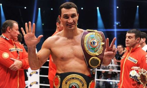 «У меня вместо лица была пицца». Уроженец Казахстана Владимир Кличко вспомнил переломный для своей карьеры бой 