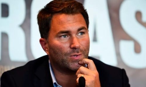 «Все выглядит так». Промоутер Головкина заподозрил Фьюри в нежелании драться с Джошуа