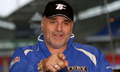 «Может достичь чего-то большого». Отец Тайсона Фьюри назвал имя «нового Мэйвезера»