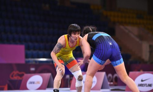 Женская сборная Казахстана по борьбе завоевала третью лицензию на Олимпийские игры в Токио