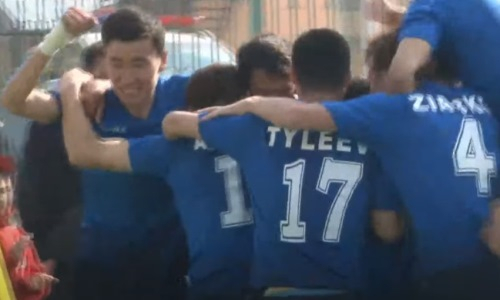 Так и было задумано? Победный гол после изящного ассиста пяткой забит в Первой лиге. Видео