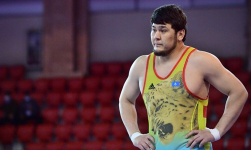 Казахстанский вольник выиграл азиатский олимпийский отбор в Алматы