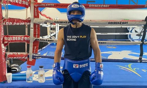 Не знающий поражений казахстанский боксер продолжает тренировки в США