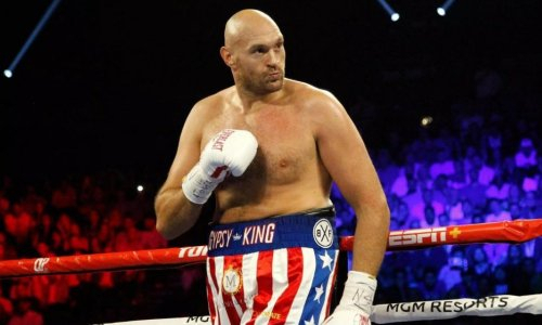 «Билли Джо преподаст ему урок бокса». Тайсон Фьюри высказался о бое Сондерс — «Канело»