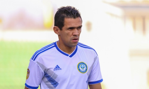 «Для чего?!» Заслуженный тренер Казахстана высказался о натурализации звезды КПЛ для сборной