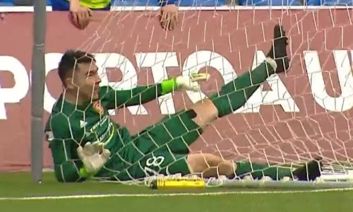 «Шахтер» дважды поразил свои ворота и проиграл первый матч после отставки Али Алиева