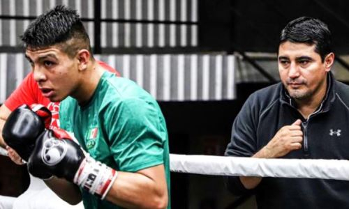 «Поставьте себя на место GGG». Тренер Мунгии назвал причину отказа Головкина от боя с ним