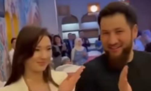 Сабина Алтынбекова посетила скандальный той популярного певца. Видео