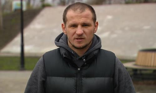 «Пацаны видят, задают вопросы». Бывший игрок клуба КПЛ объяснил, почему бил жену