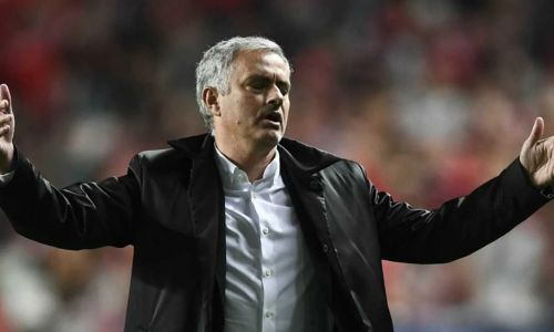 Казахстанский «Моуриньо» вернулся на трибуны. Видео