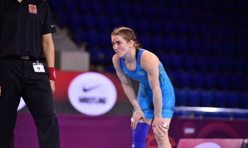 «Настраивалась только на победу». Казахстанка прокомментировала свое «золото» на чемпионате Азии по женской борьбе
