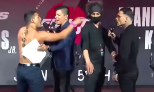 Теофимо Лопес обнажился и полез драться с соперником на пресс-конференции. Видео