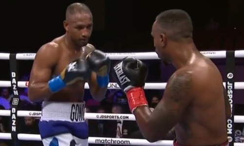 Вырубивший Али Ахмедова чемпион мира нокаутом защитил свой титул. Видео